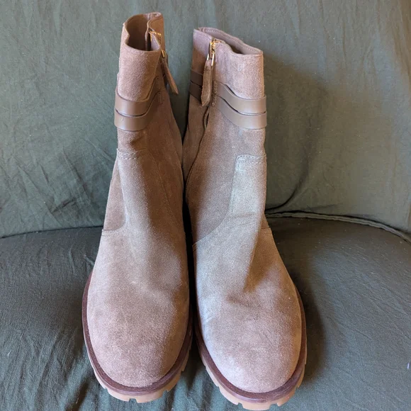 Tory Burch Beige Suede Ankle Booties - Picture 5 of 6